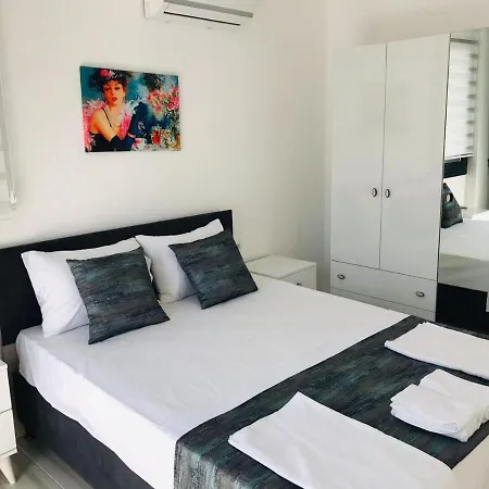 빌라 Modern Chic 4-bedroom With Private Pool And Garden In Hisaronu